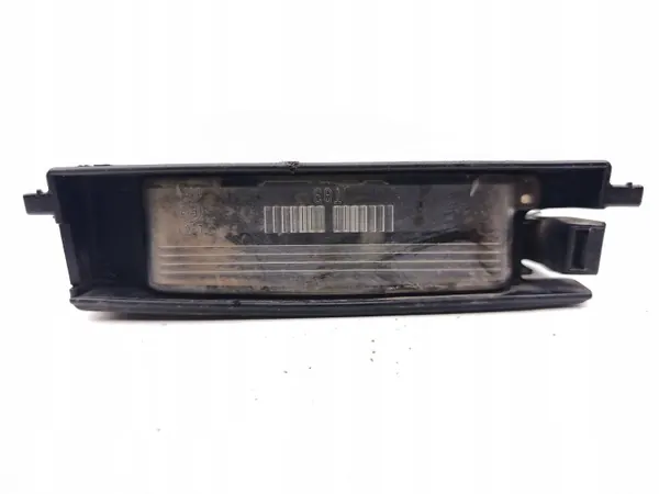 Registreringsskyltsljus Toyota RAV4 XA20 2003 OEM AMD221490 image 6