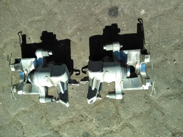 Bremssattel Opel Vectra C Saab 9-3 9-5 Hintere Links Rechts image 3