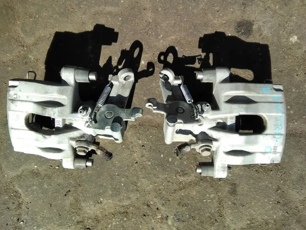 Bremssattel Opel Vectra C Saab 9-3 9-5 Hintere Links Rechts image 8