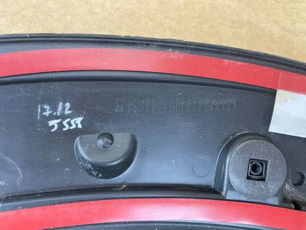 OEM 8K9853817A Linke Heckleiste für Audi A4 B8 Allroad image 7