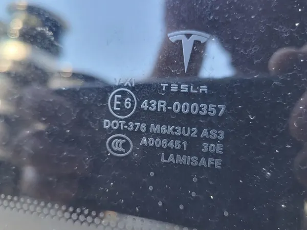 Vitre Toit Panoramique Tesla S OEM 1026856-S0-C image 3