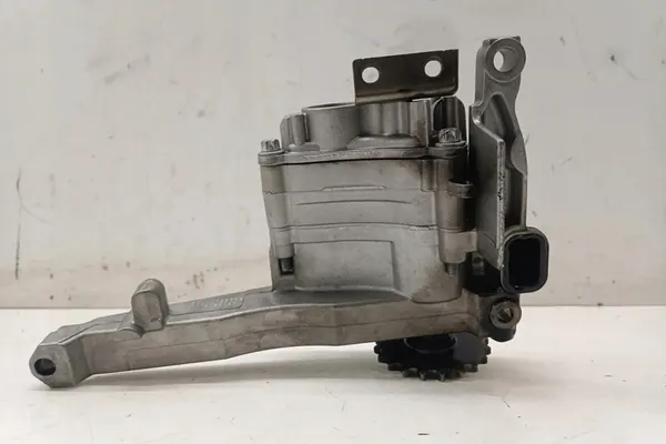 Olje pump MERCEDES-BENZ GL (X164) 3.0L diesel image 5