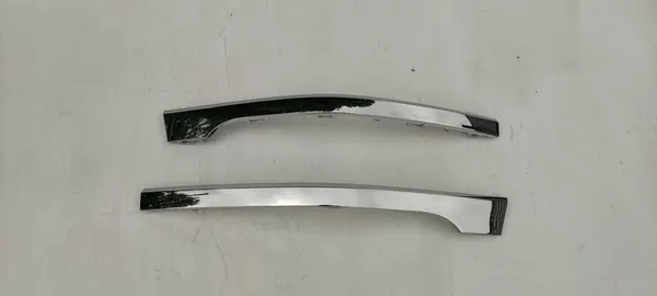 VW Touareg II 2 7P6 14-17 Krominen Puskuri Takana image 3