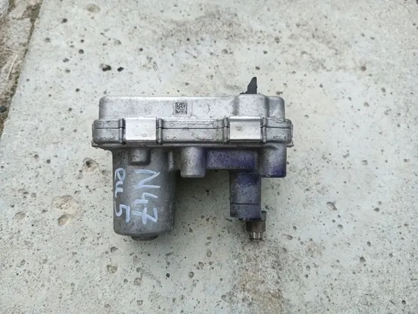 Actuador Turbo BMW A2C53376673 para N47D20C 2.0D image 2