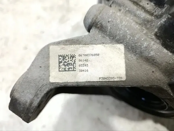 Différentiel arrière OEM 06700376850 pour Maserati Levante image 9