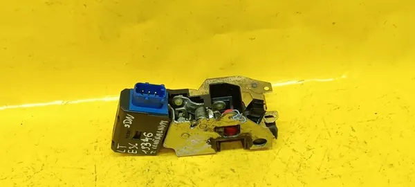 Vänster Bakdörrslås BMW E36 67111387607 image 5