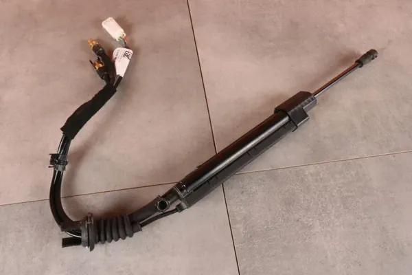 BMW OEM 7492521 Hydraulisk Bagageutrymmeaktuatör - Begagnad image 2
