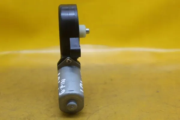 Motor de ventana delantero izquierdo Mazda 3 II D6515958XB image 3