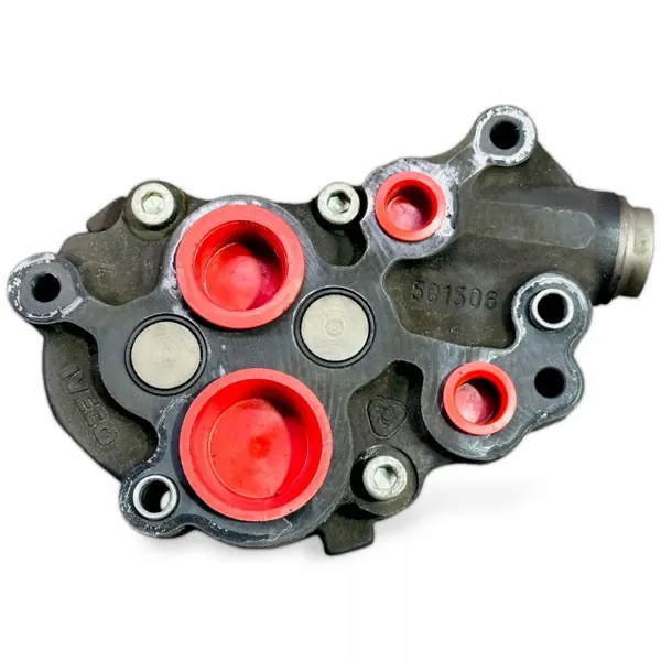 Bomba de aceite motor Iveco usada - OEM 5801693305 image 5