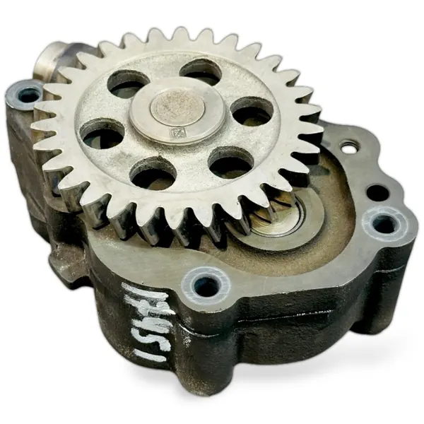 Bomba de aceite motor Iveco usada - OEM 5801693305 image 7