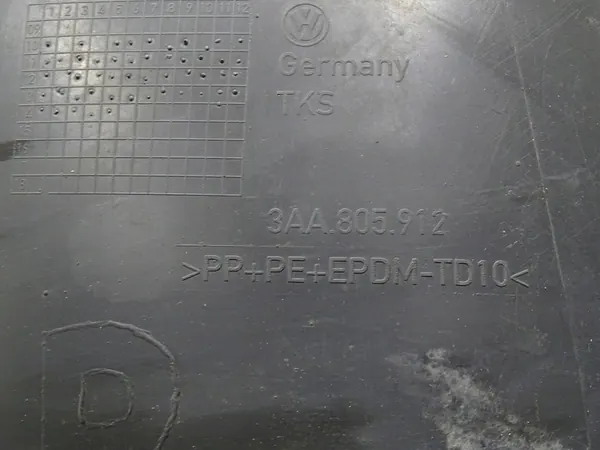 Right Front Wheel Arch VW Passat B7 image 5