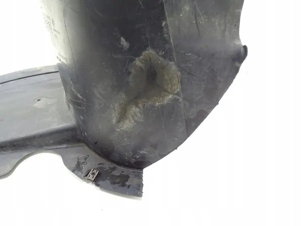 Right Front Wheel Arch VW Passat B7 image 6