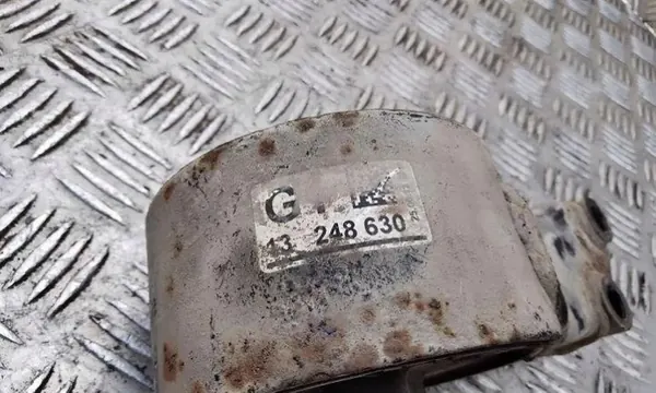 Vaihteiston tuki OEM 13248630 Opel Astra J 1.7 CDTI image 3