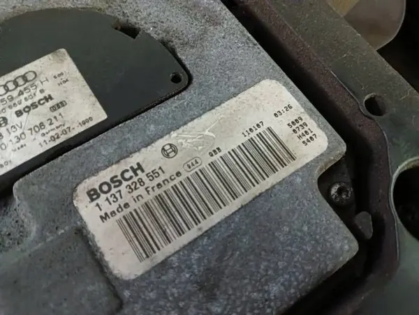 Ventilador AUDI A4 S4 A5 S5 RS5 Q5 8K0121207D image 4