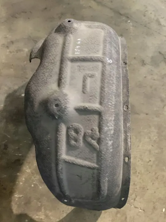 Aile arrière BMW X1 E84 OEM KSI3110 Occasion image 2