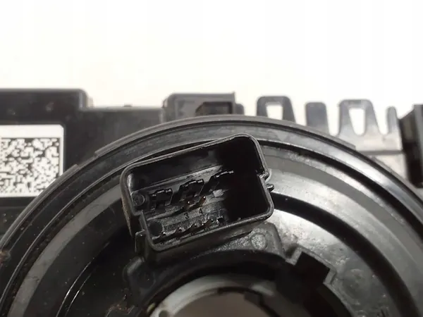 VW Caddy IV 2019 Fita de Direção 5K0953569BE image 2