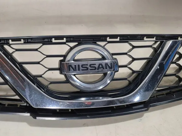 Nissan Micra Front Grill 62310-3HN0A image 3