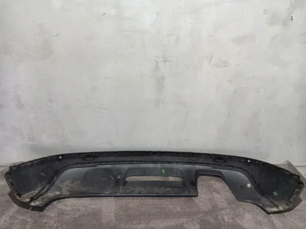 Bakstötskåps Spoiler Diffusor för Audi Q3 OEM 8U0807568 image 4
