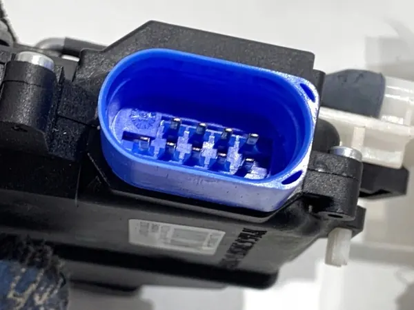 Linke Hintertürschloss VW Phaeton Limousine 3D4839015K 02-16 image 3