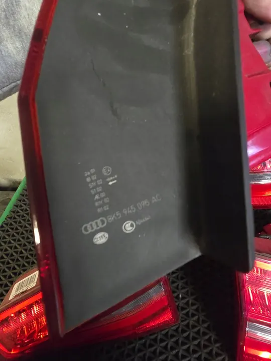 AUDI A4 B8 Lift Sedán Luz Trasera Izquierda LED image 5