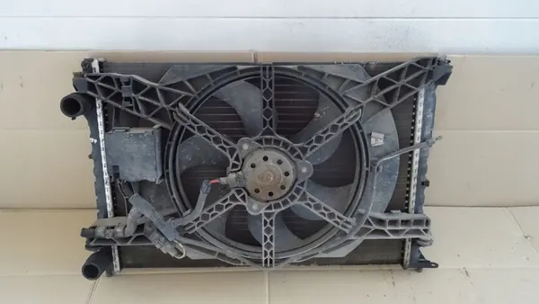 Ventilador de Radiador de Agua LAGUNA 1 I LIFT 2.0 16V image 2