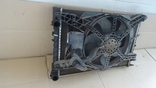 Ventilador de Radiador de Agua LAGUNA 1 I LIFT 2.0 16V image 5