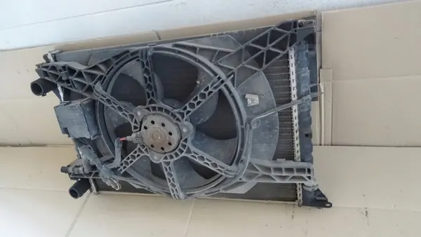 Ventilador de Radiador de Agua LAGUNA 1 I LIFT 2.0 16V image 6