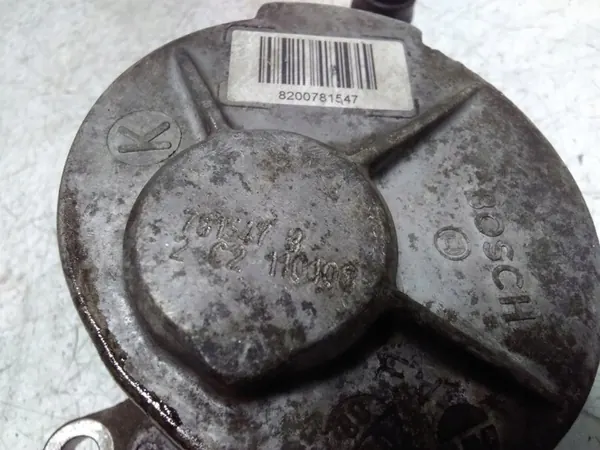 Imupumppu RENAULT TRAFIC II MINIBUS 2.0L diesel OEM 781547B image 5