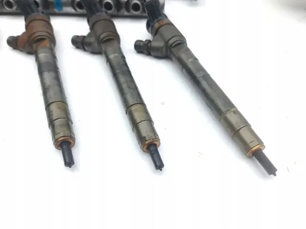 Jeep Grand Cherokee 2013 Einspritzsystem-Satz OEM 35022130F image 4