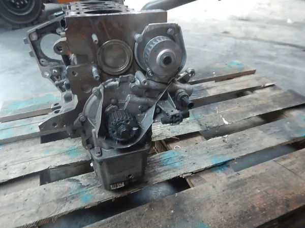Fiat Motorblok OEM DOL SILNIKA - 1.4 Multiair Turbo image 3