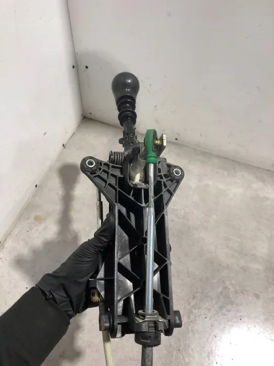 VW CRAFTER Gear Selector 2E1711025C image 5