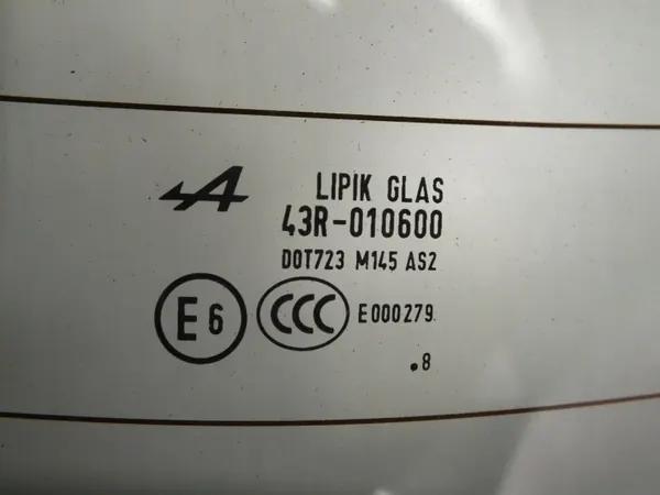 Luna Trasera Alpine A110 OEM 903004852R - Usado image 3