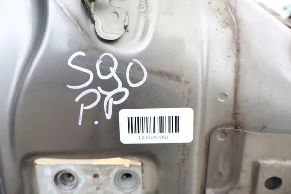 Volvo S90 II rechte vordere Stoßstange OEM 1206097051 image 10