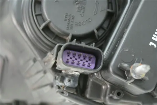 OPEL MOKKA FARO IZQUIERDO 2012-2016 image 5