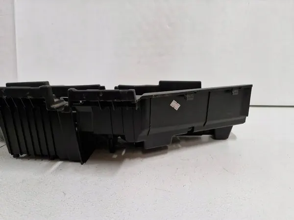 TOYOTA VERSO 1 I LIFT Insert de coffre Levier Clé OEM image 6