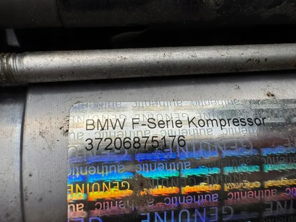 Compresor suspensión aire BMW OE 37206875176 image 4
