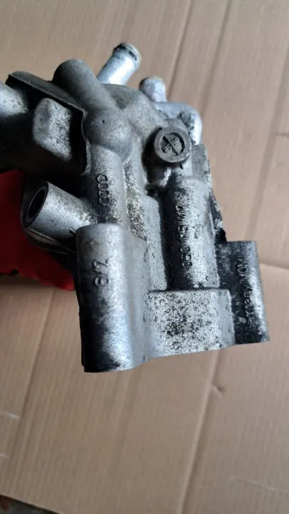 Brandstofffilterkoelerbasis OEM CHŁODNICZKA PODSTAWA 1,9 TDI image 3