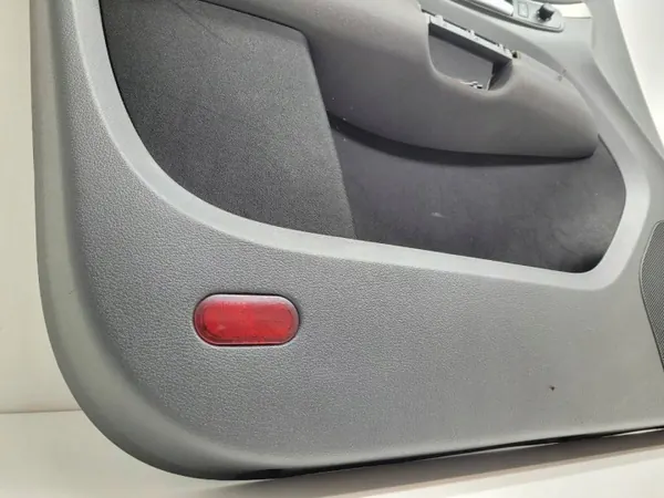 OEM 1T1867011012 Voorlinker Deurbekleding VW Touran image 5