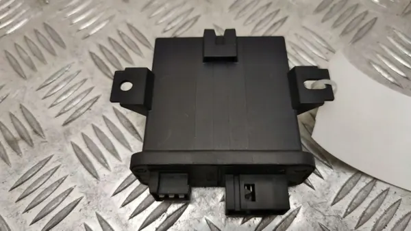 Land Rover Valo-ohjainmoduuli OEM GX7313K031AB image 3