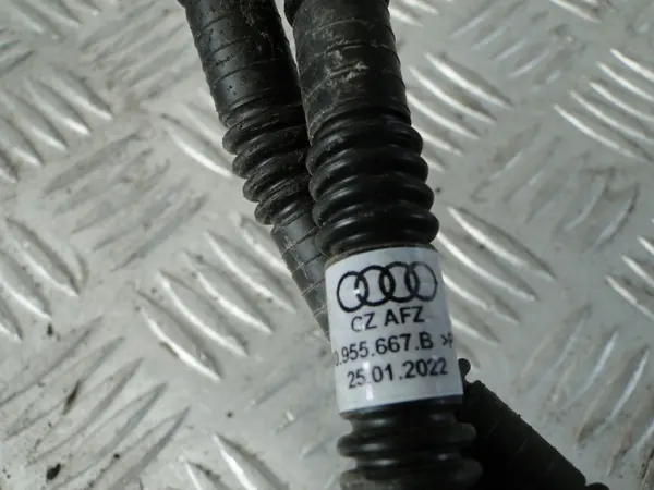 Tuyau Lave-Phare Audi A5 8W6 OEM 8W0955667B image 5