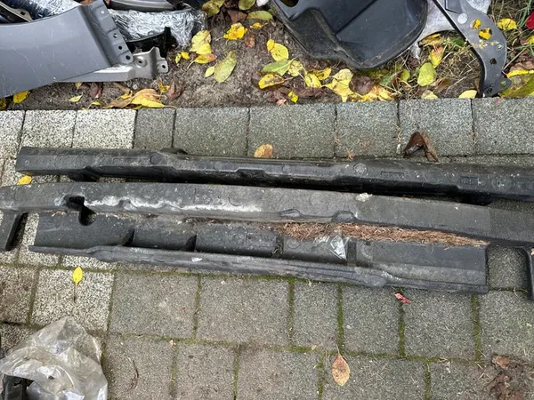 Absorvedor de Para-choque Frontal Lexus LS IV LS460 52611-50070 image 1