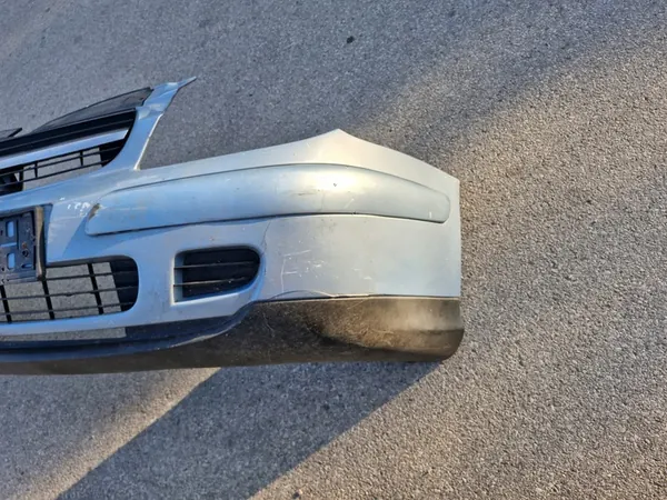 CITROEN C5 Paraurti Anteriore 2001-2004 OE 9632357677 image 3