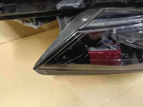 Farol Full LED Esquerdo Skoda Kodiaq 565 17- image 3