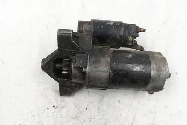 Motor de arranque CITROËN C5 I BREAK 2.2L diésel 2002 OEM M001T80081 image 2