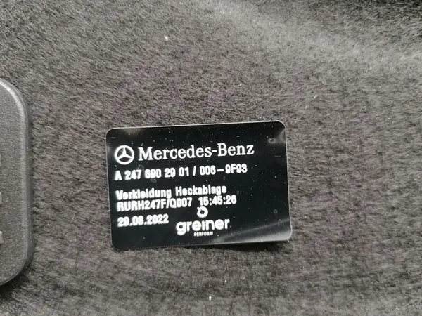 MERCEDES GLA II H247 Achterbak Plank OEM image 7
