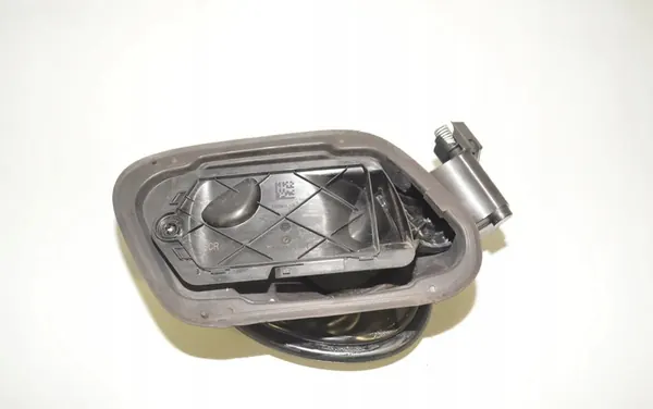 Capuchon de réservoir BMW F40 2.0L 2022 OEM 51717454410 image 1