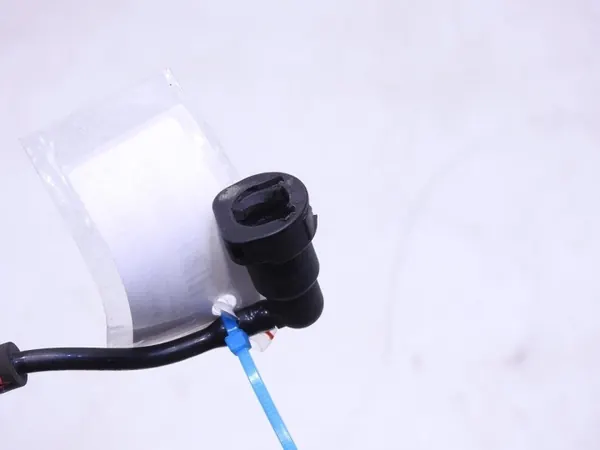 Conduite de carburant Webasto OEM 3C0201418 VW Passat B7 image 3