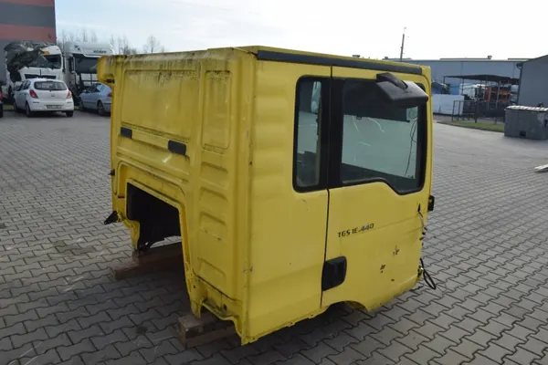 Cadre de cabine basse jour MAN TGS - Qualité OEM image 3