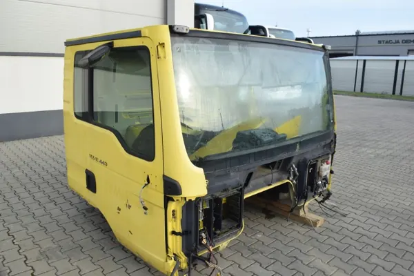 Cadre de cabine basse jour MAN TGS - Qualité OEM image 4