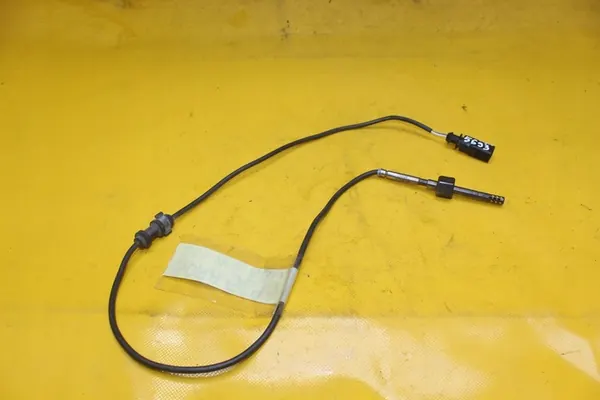 Sensor de Temperatura VW Bora Golf IV 2.0 B OEM 06A906088 image 2